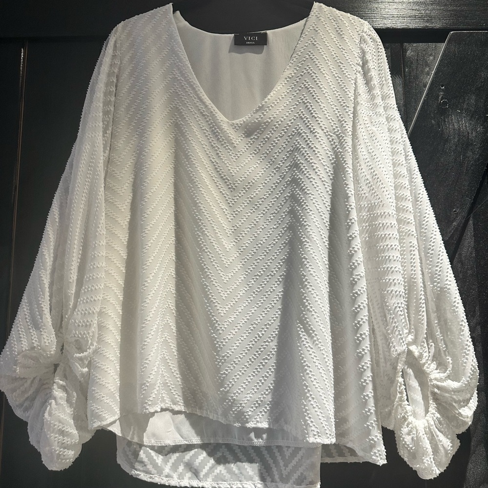 Vici Cream Textured Blouse with Balloon Sleeves